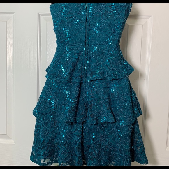 NEW Teal sequin dress w spaghetti straps, size 3/4 - Picture 5 of 8